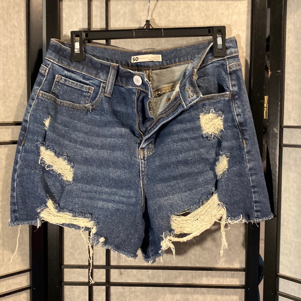 SO super high rise 90s boyfriend shorts size 11 / 30 w